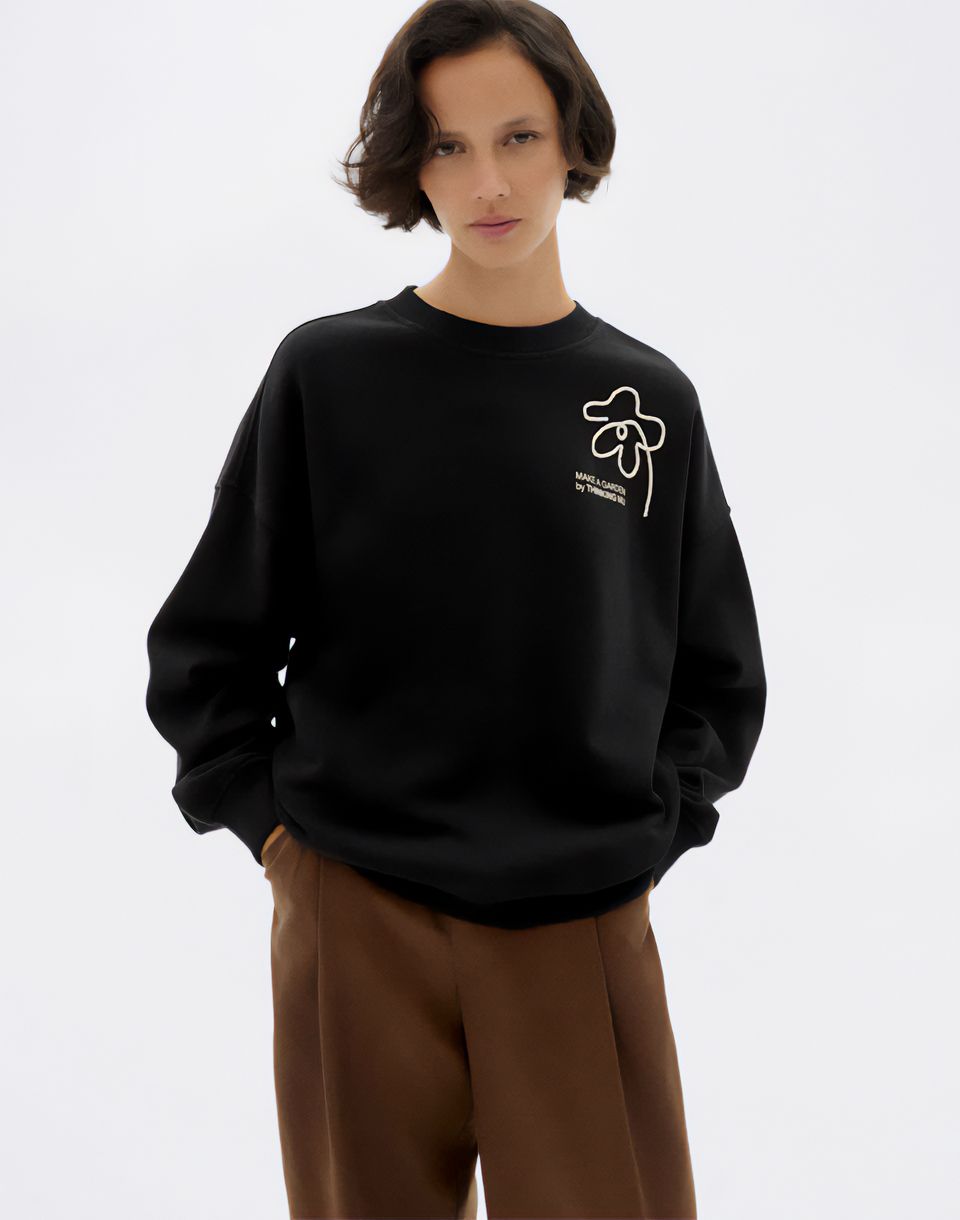 Thinking MU Flower Rope Black Jimena Sweatshirt BLACK