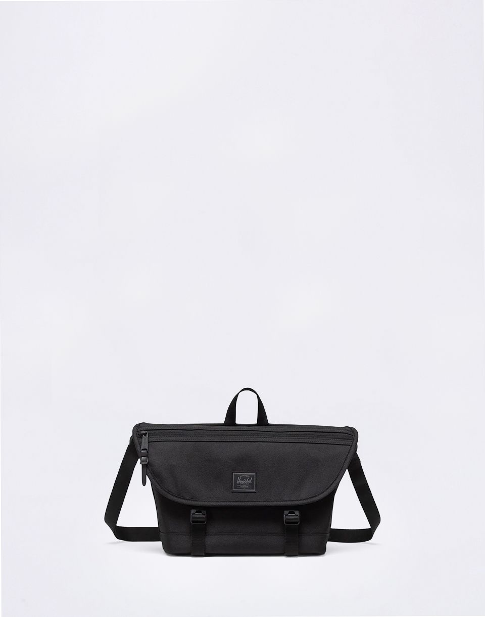 Herschel Supply Cove Small Messenger Black Tonal