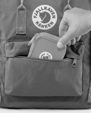 Fjällräven Kanken Card Wallet 550 Black galéria