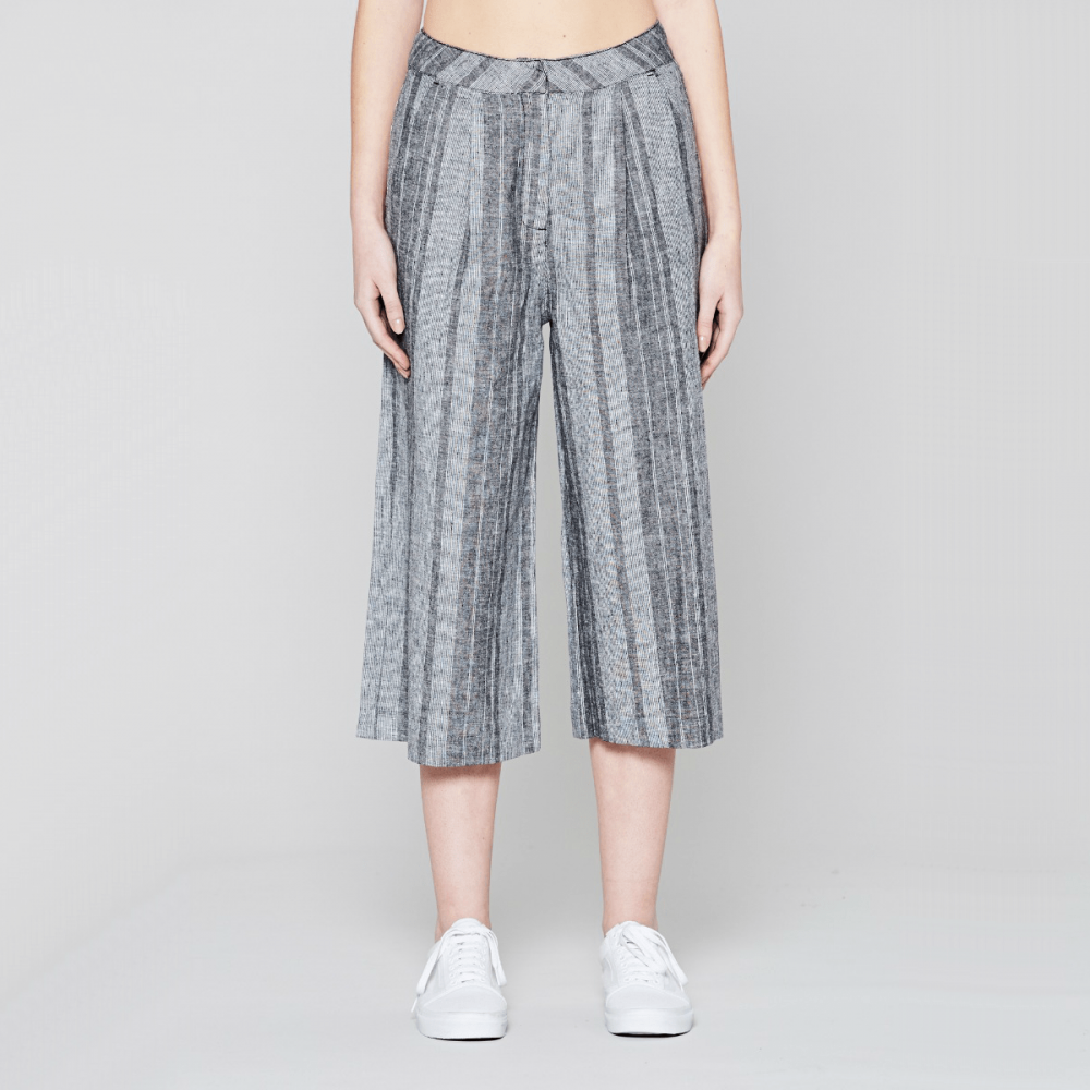 Šedé culottes nohavice – Causatum