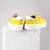 Era MicroPunched Suede: yellow galéria