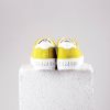 Era MicroPunched Suede: yellow galéria