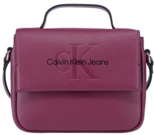 Calvin Klein SCULPTED BOXY FLAP CB20 MONO Dámska kabelka, vínová, veľkosť