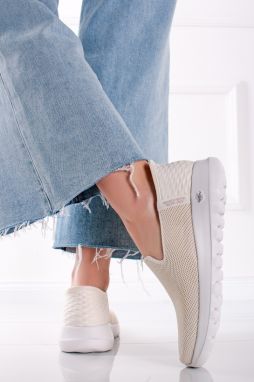 Svetlobéžové slip-on tenisky Go Walk Joy - Vela