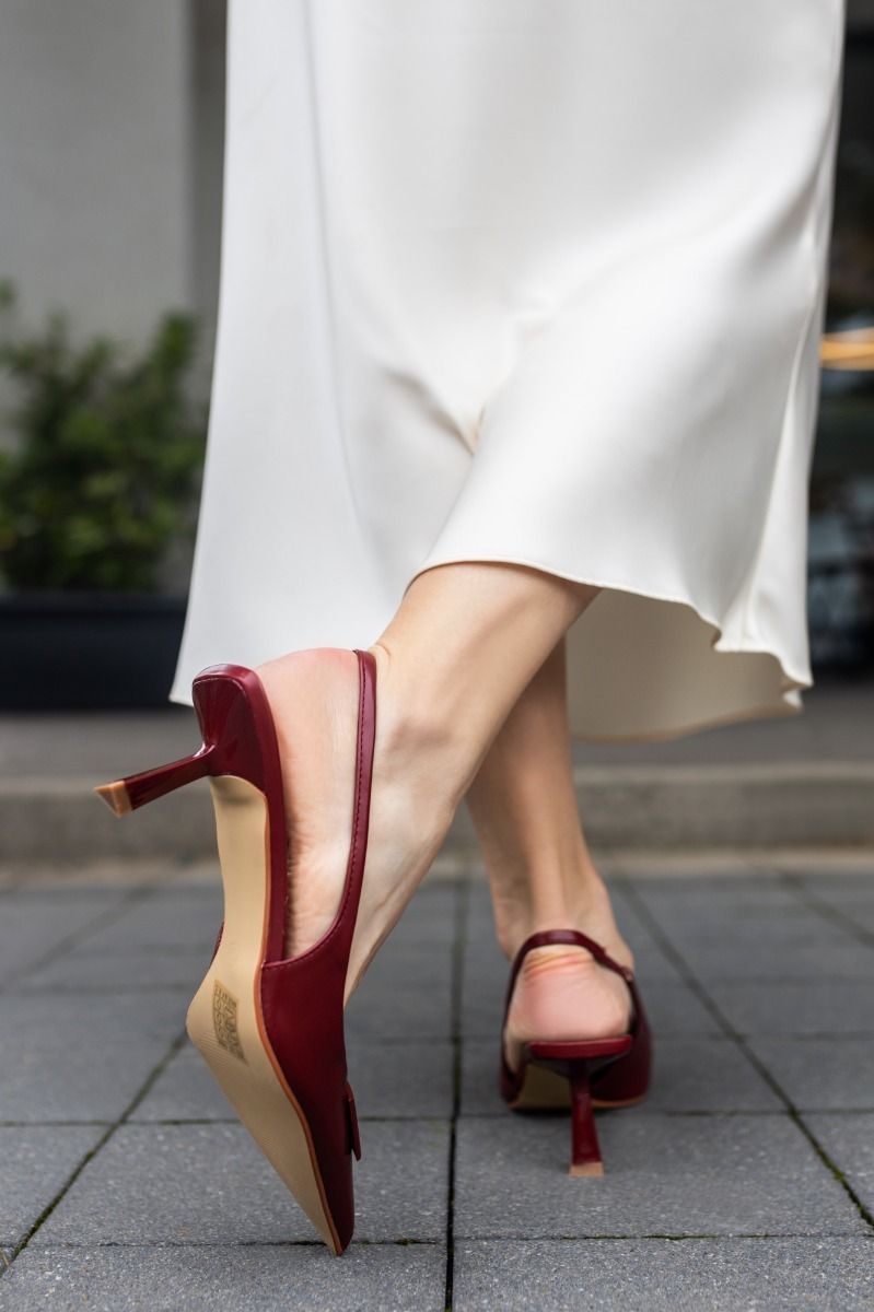 Bordové lakované slingback lodičky Anny