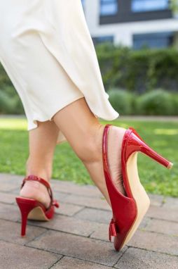 Bordové slingback lodičky na tenkom podpätku Eve