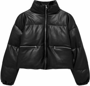 Pull&Bear Prechodná bunda  čierna