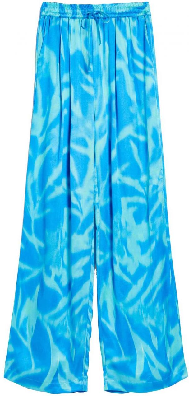 Bershka Plisované nohavice  modrá / azúrová / nebesky modrá