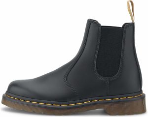 Dr. Martens Chelsea čižmy  čierna