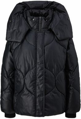 s.Oliver BLACK LABEL Zimná bunda  čierna