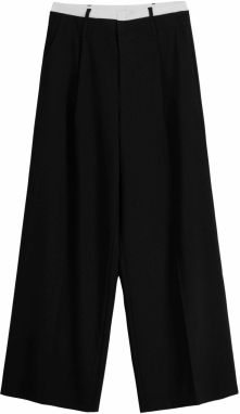 Bershka Plisované nohavice  čierna / biela