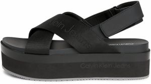 Calvin Klein Jeans Remienkové sandále  čierna