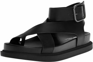 Pull&Bear Sandále  čierna