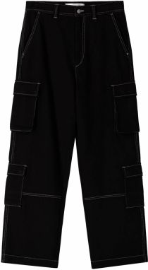Bershka Kapsáče  čierna