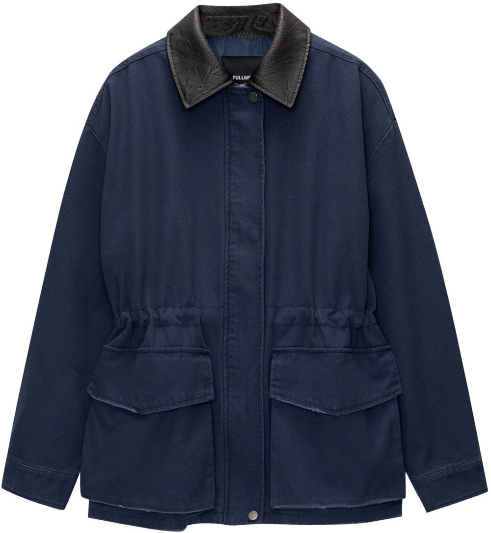 Pull&Bear Prechodná bunda  námornícka modrá / čierna