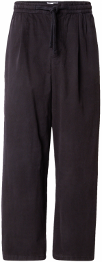 TOPMAN Plisované nohavice  čierna
