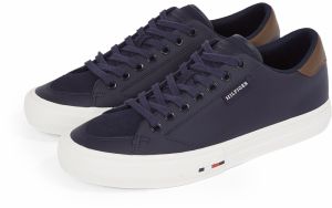 TOMMY HILFIGER Nízke tenisky  námornícka modrá / svetlohnedá / biela