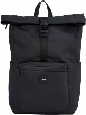 Calvin Klein Batoh 'ESSENTIAL'  čierna