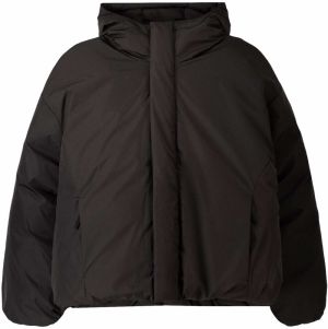 Bershka Zimná bunda  čierna
