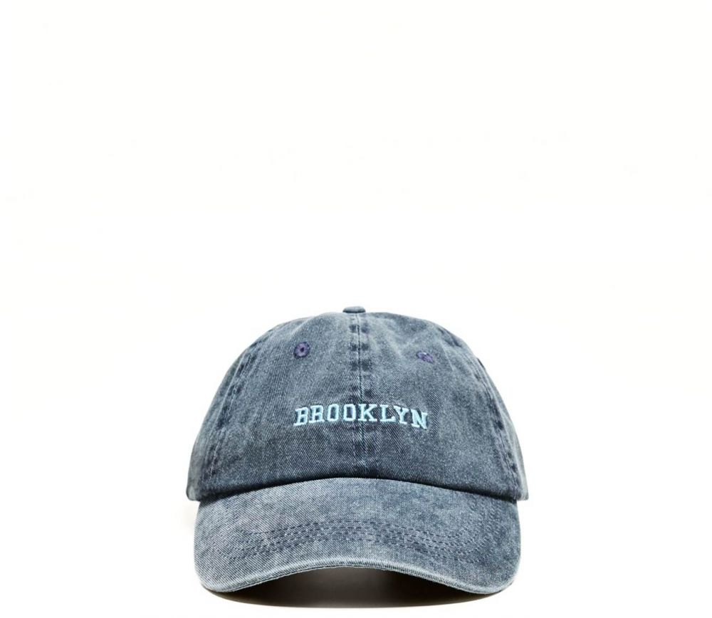 Bershka Čiapka 'BROOKLYN'  vodová / modrá denim