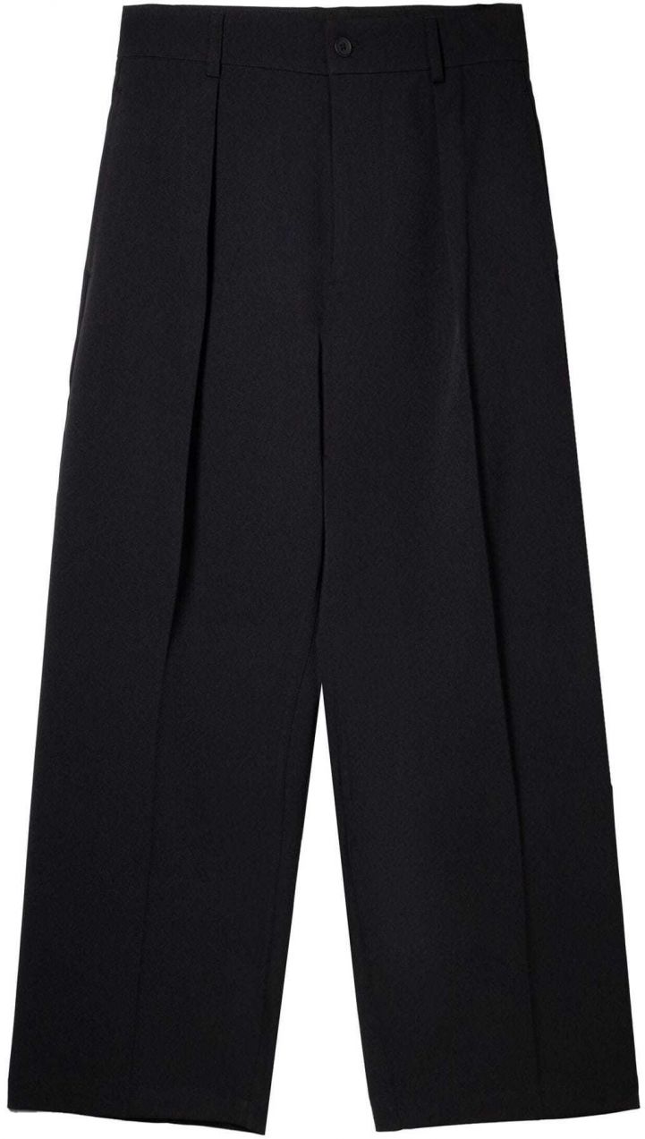 Bershka Plisované nohavice  čierna