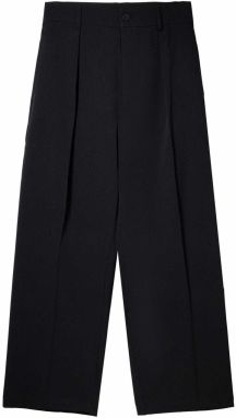 Bershka Plisované nohavice  čierna