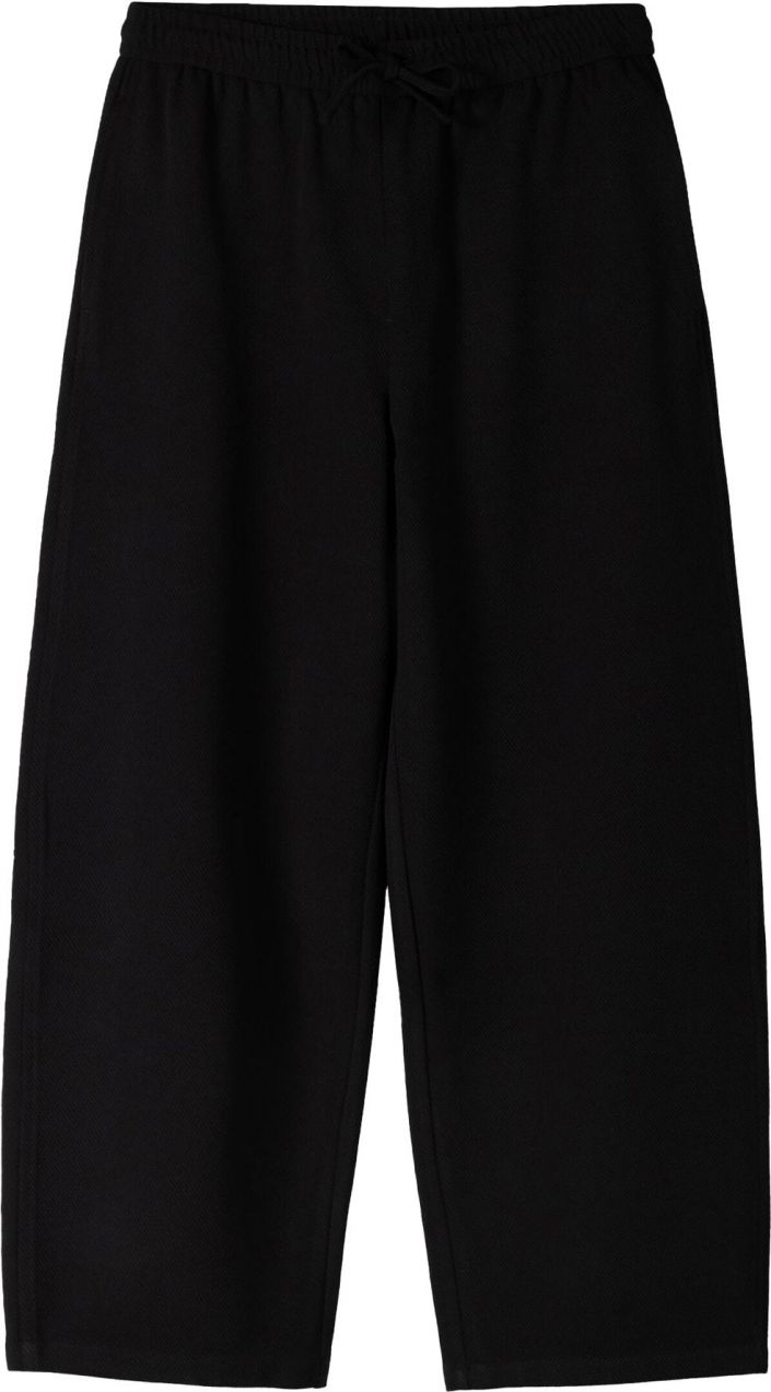 Bershka Nohavice  čierna
