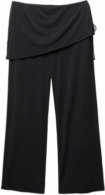 Pull&Bear Nohavice  čierna