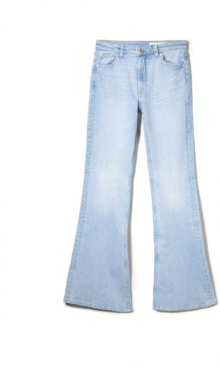 Bershka Džínsy  svetlomodrá