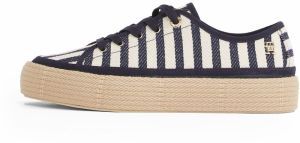 TOMMY HILFIGER Nízke tenisky 'ITHACA'  námornícka modrá / šedobiela