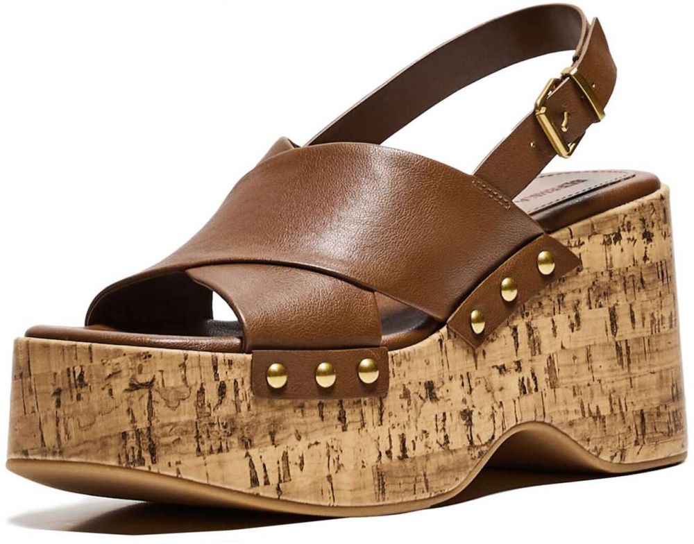 Bershka Sandále  hnedá