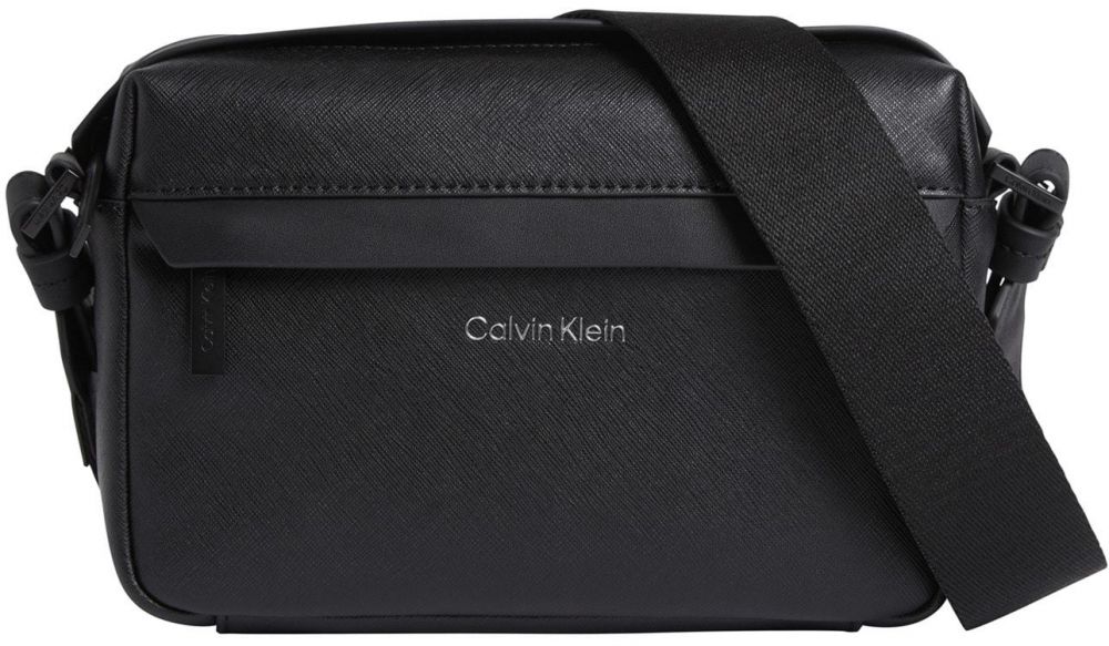 Calvin Klein Taška cez rameno 'MUST'  čierna