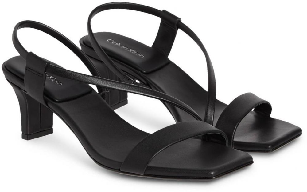 Calvin Klein Remienkové sandále  čierna