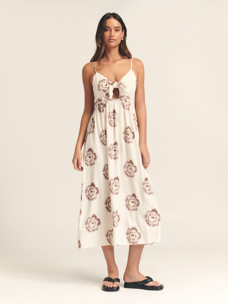 St MRLO Šaty 'MRLO MIDI DRESS'  béžová / hnedá