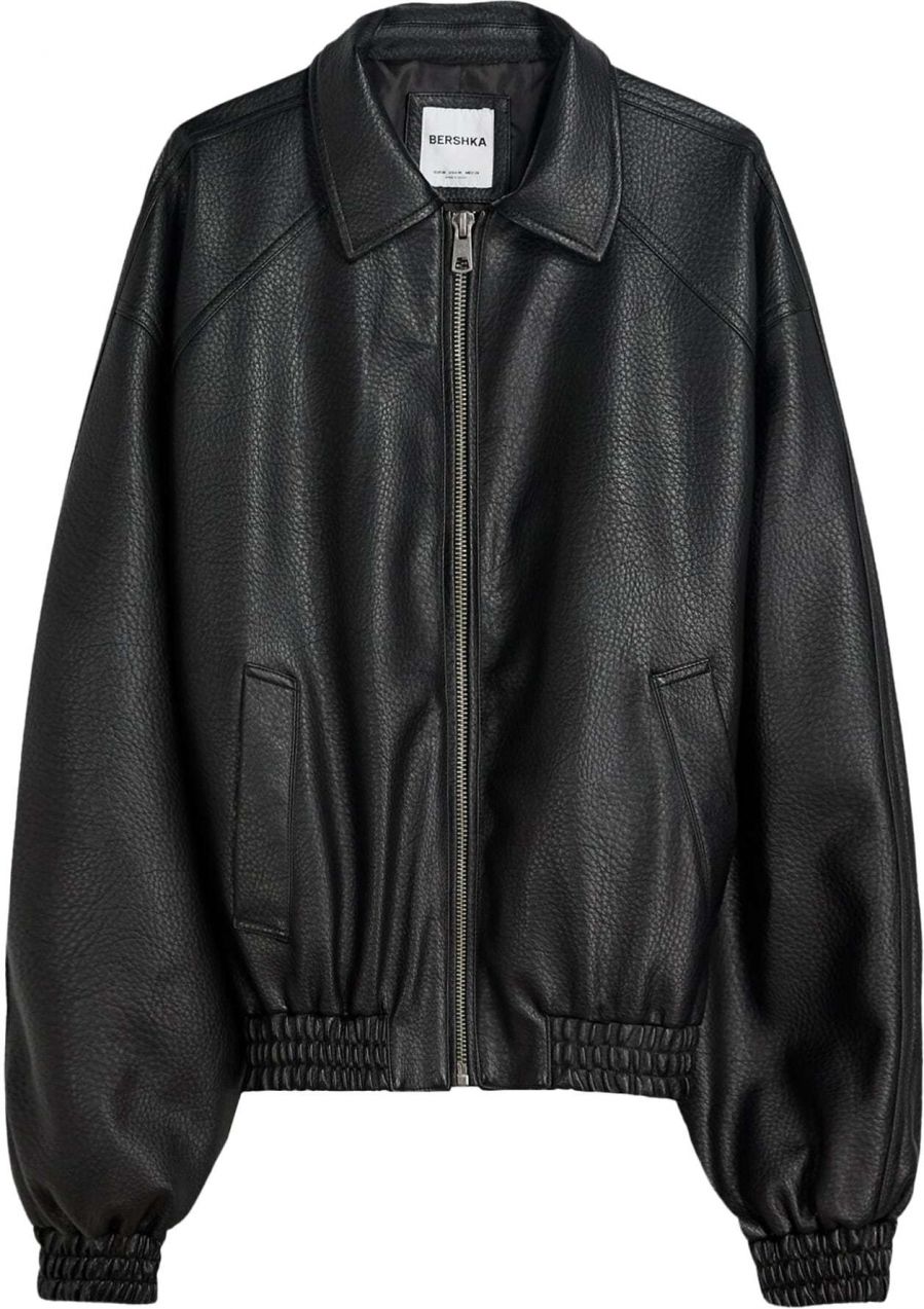 Bershka Prechodná bunda  čierna