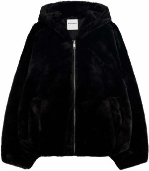 Bershka Prechodná bunda  čierna