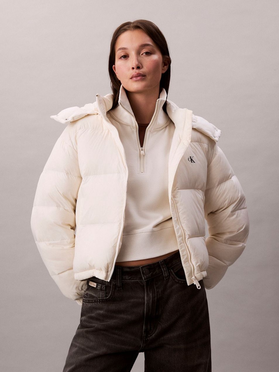 Calvin Klein Jeans Prechodná bunda 'ESSENTIAL'  biela