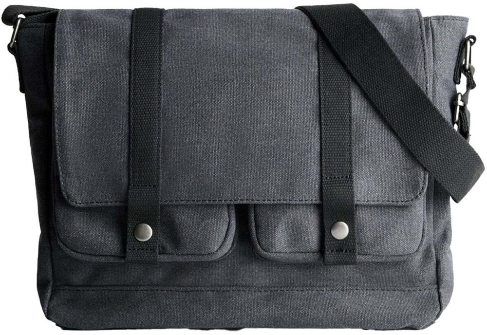 Bershka Messenger  čierna