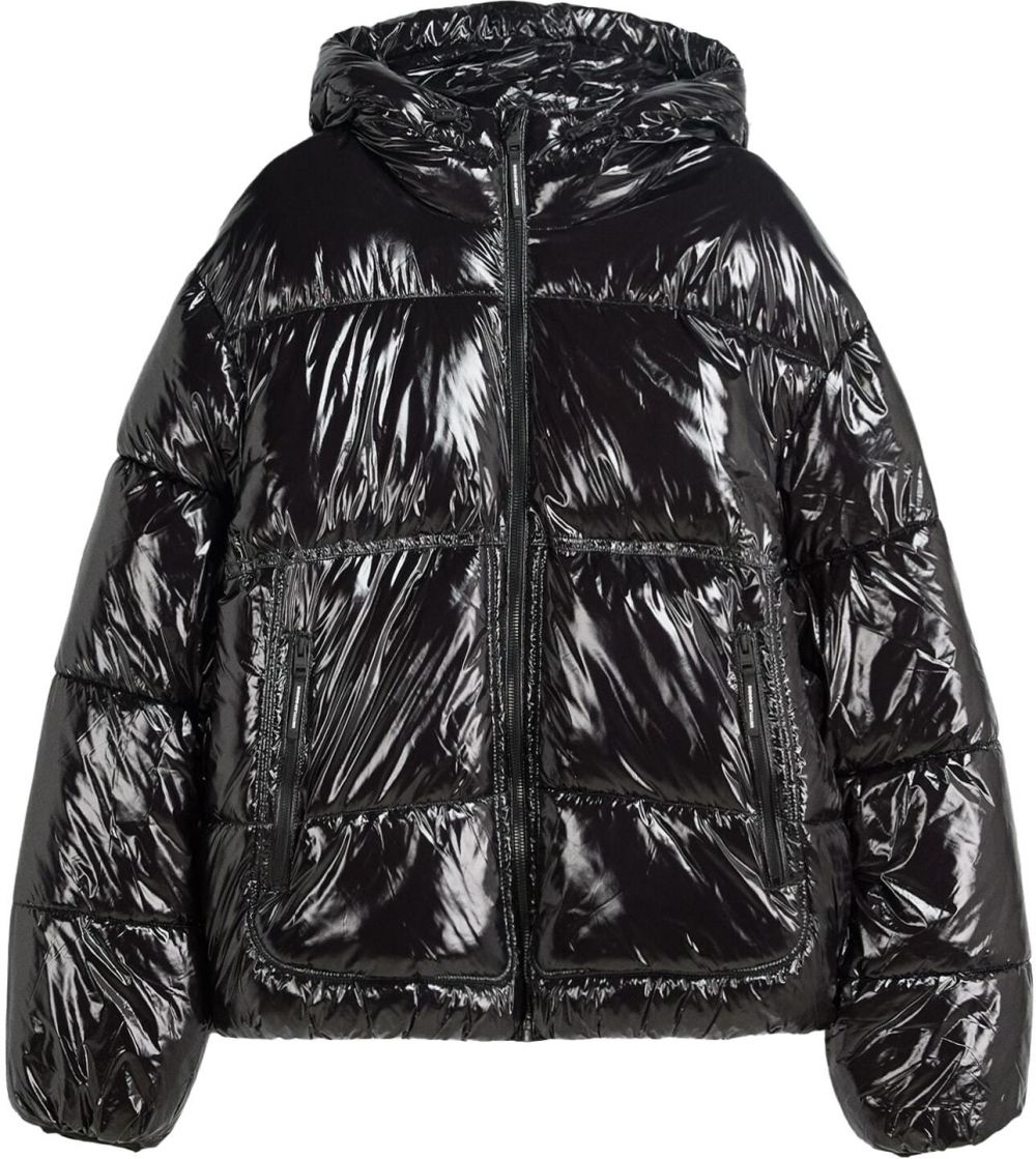 Bershka Zimná bunda  čierna