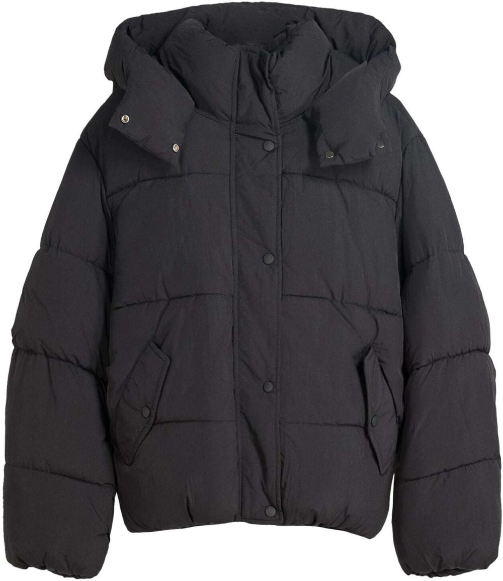 Bershka Zimná bunda  čierna