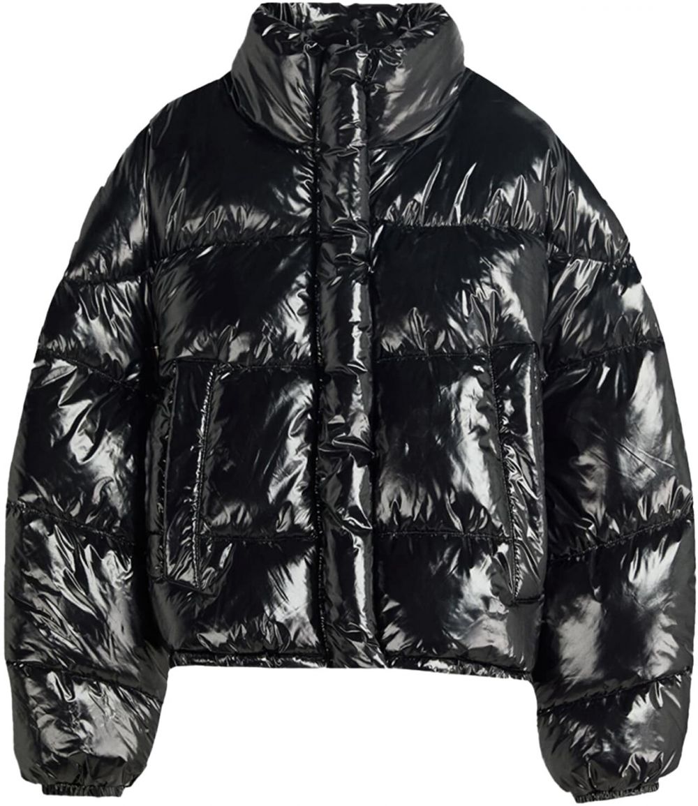 Bershka Zimná bunda  čierna