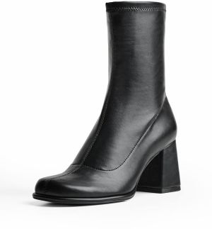 Bershka Členkové čižmy  čierna