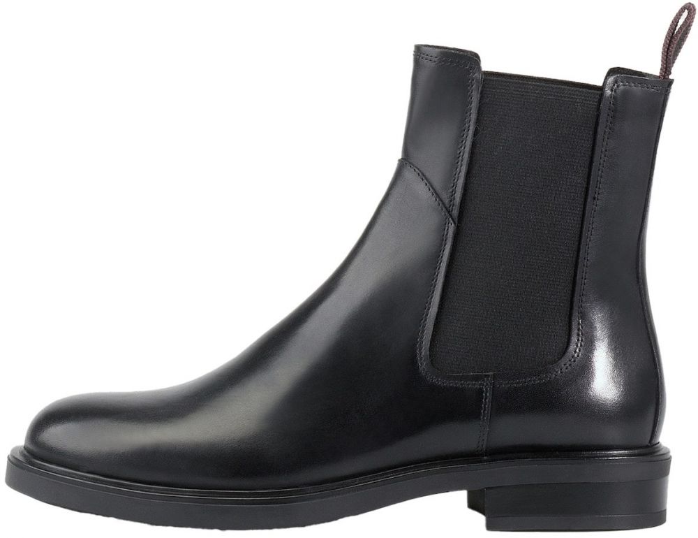VAGABOND SHOEMAKERS Chelsea čižmy 'Freya'  čierna