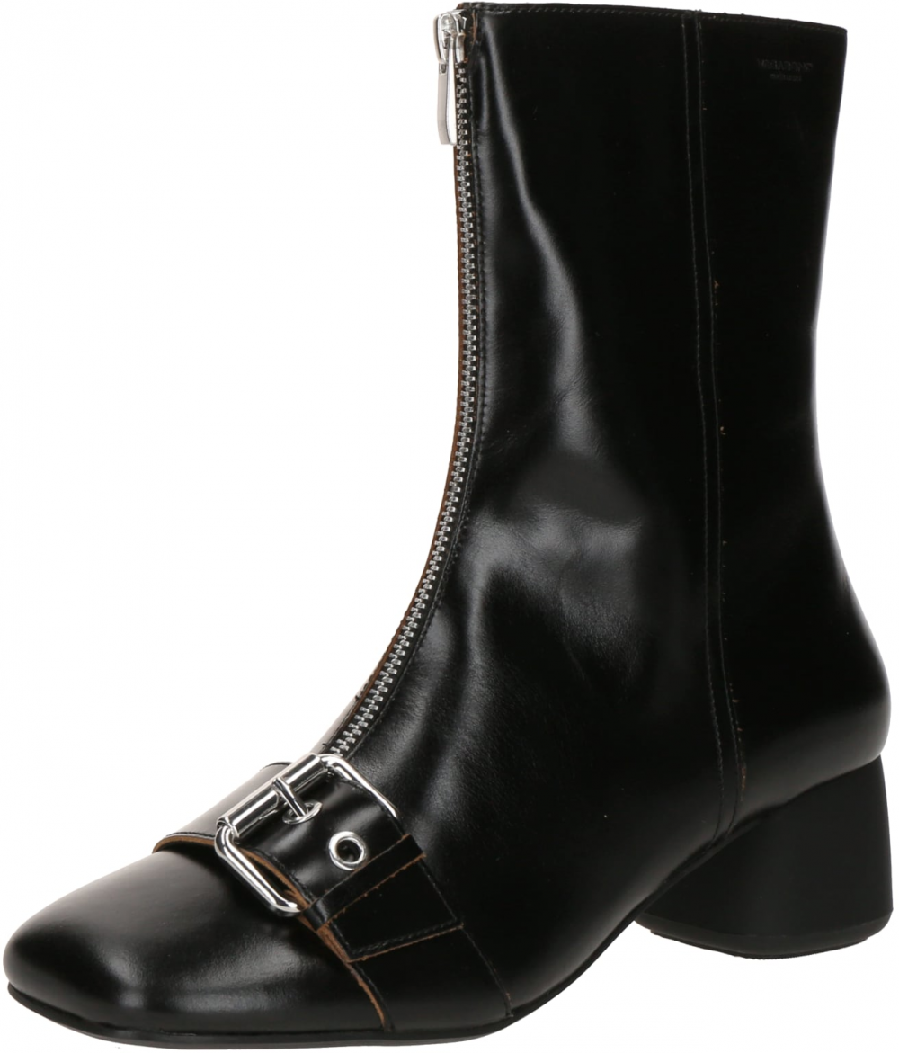 VAGABOND SHOEMAKERS Nízke čižmy 'LIVIA'  čierna