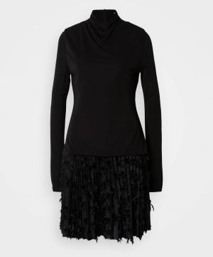 BOSS Šaty 'Ecicla'  čierna