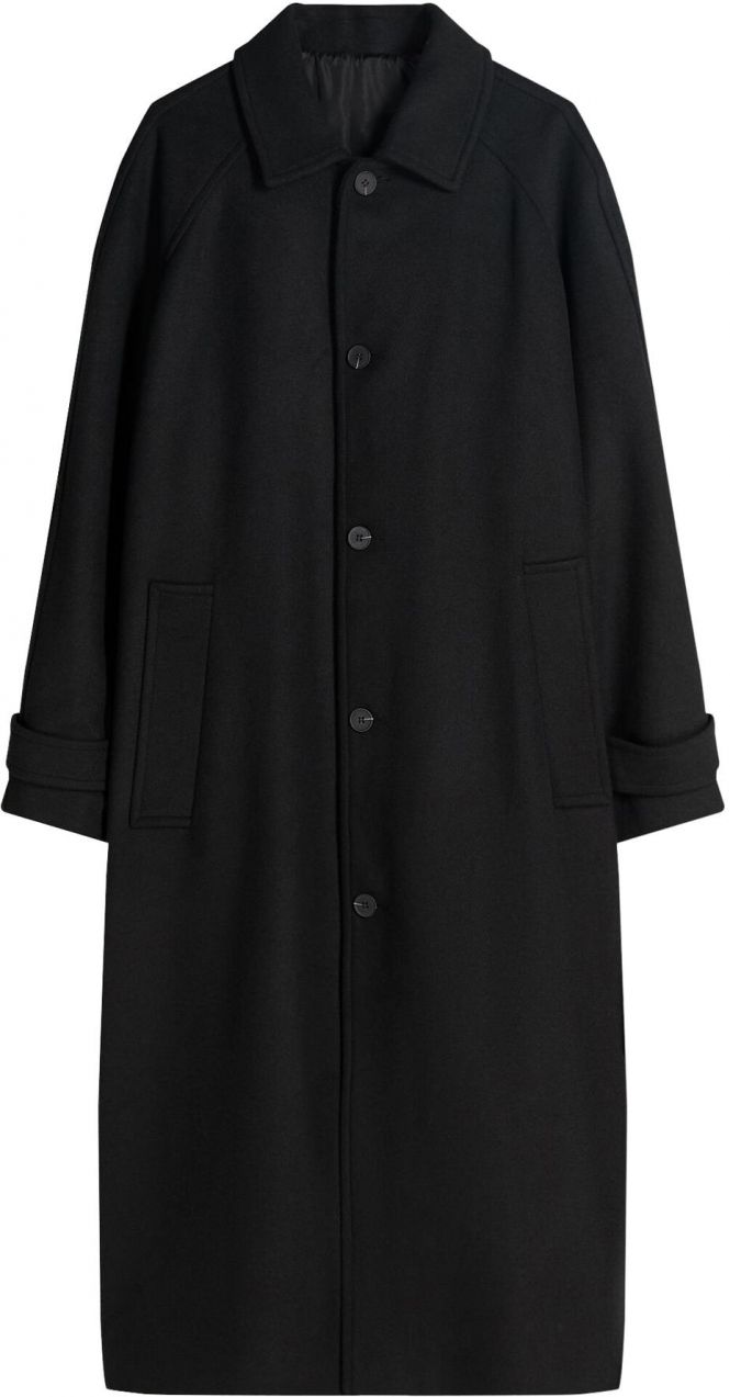 Bershka Prechodný kabát  čierna