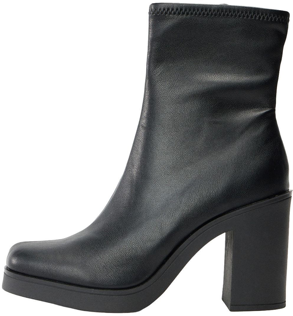 STEVE MADDEN Členkové čižmy 'Mesmerize'  čierna