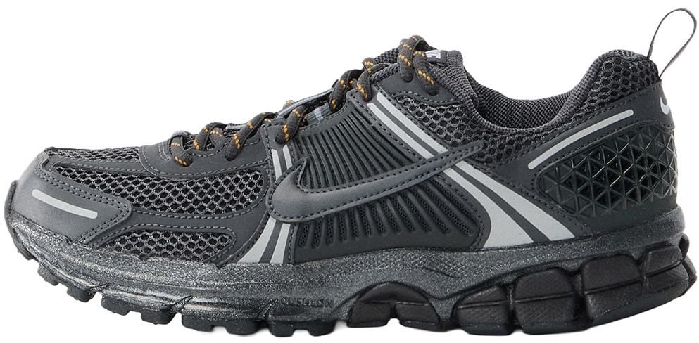 Nike Sportswear Tenisky 'VOMERO 5'  antracitová