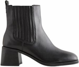 Next Členkové čižmy  čierna