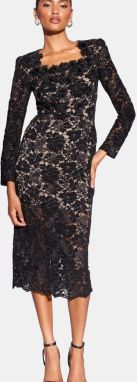 Lipsy Šaty  čierna